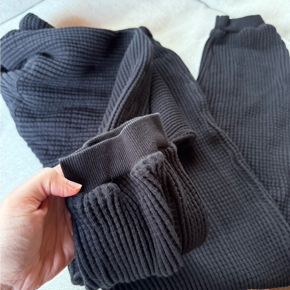 MATE the Label Organic Black Waffle-Knit bottoms - Picture 5 of 5